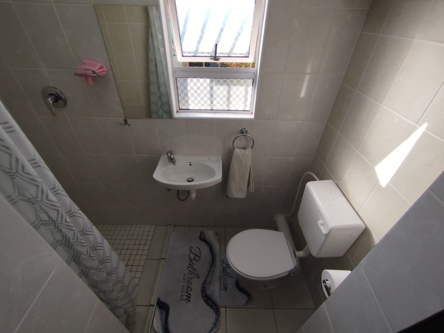 1 Bedroom Property for Sale in Country Club Western Cape